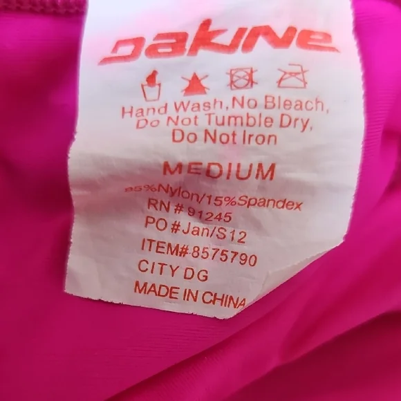 Dakine Fuchsia Rash Guard - Picture 2 of 2